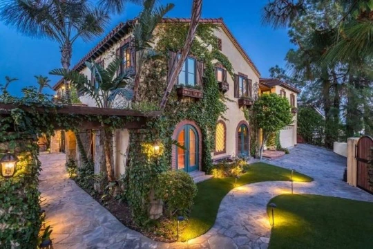 AESWON Estate Sale Company